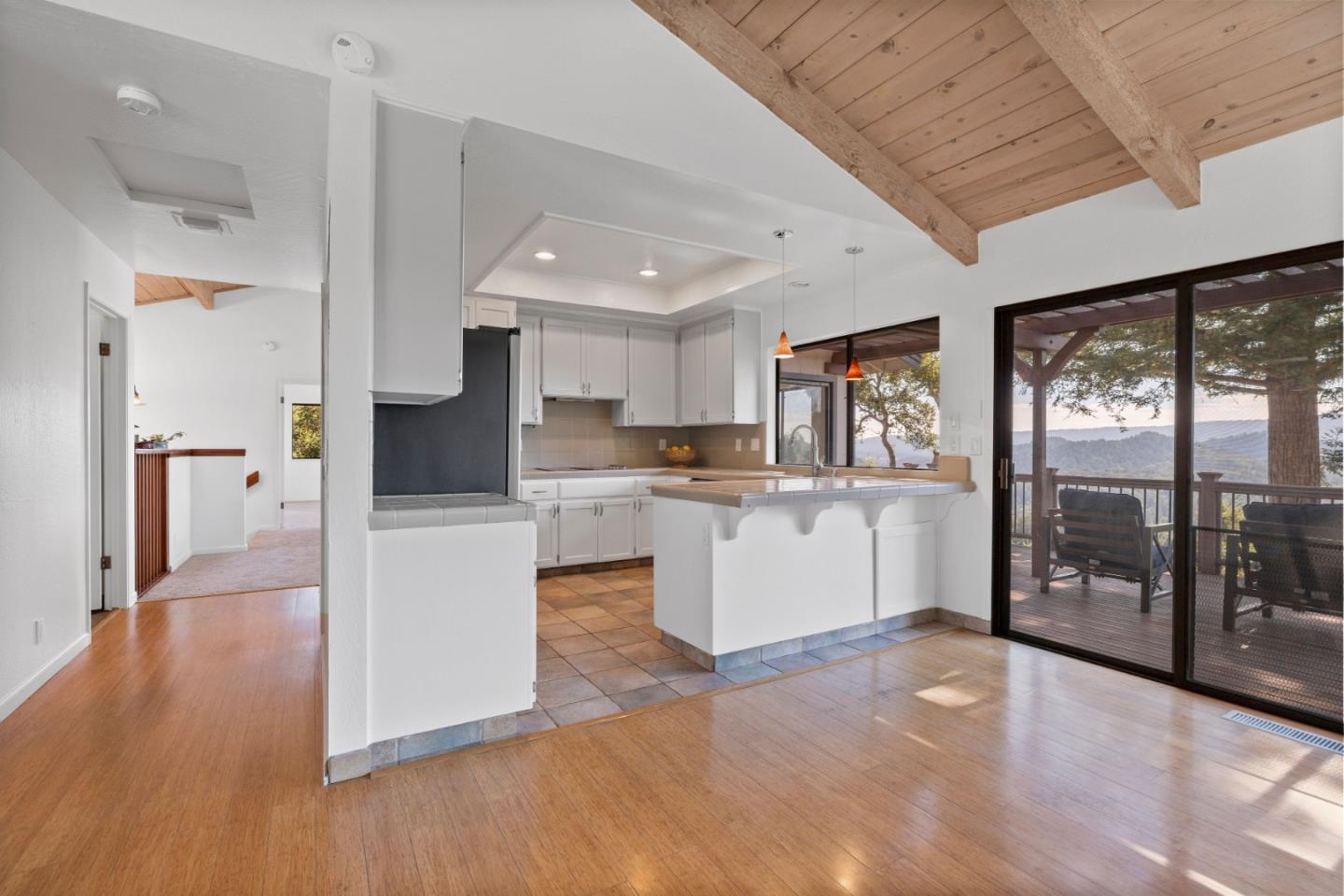 25435 Hutchinson Road