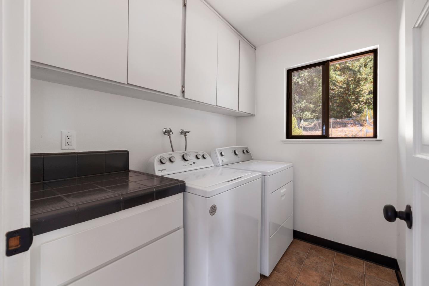 25435 Hutchinson Road