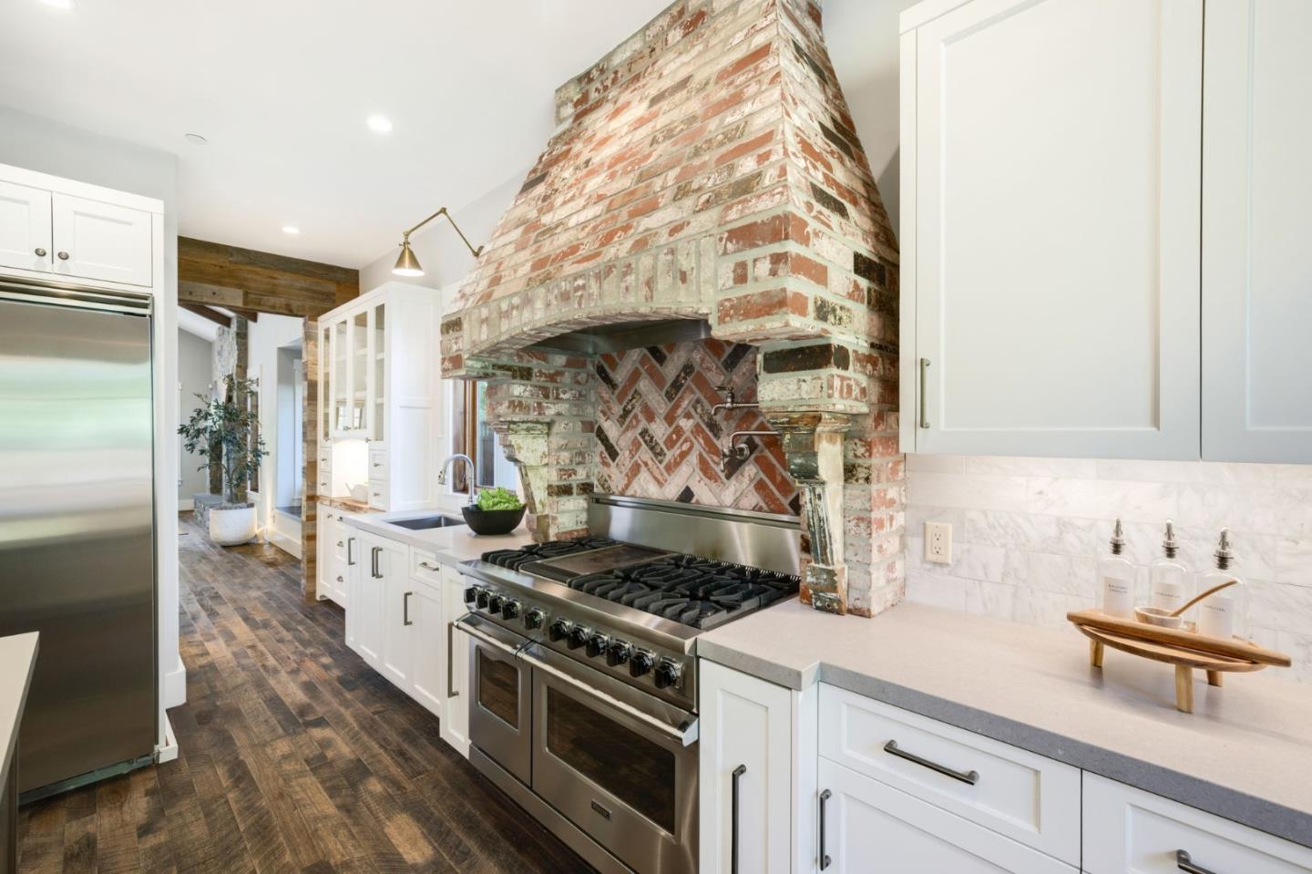 16781 Littlefield Lane