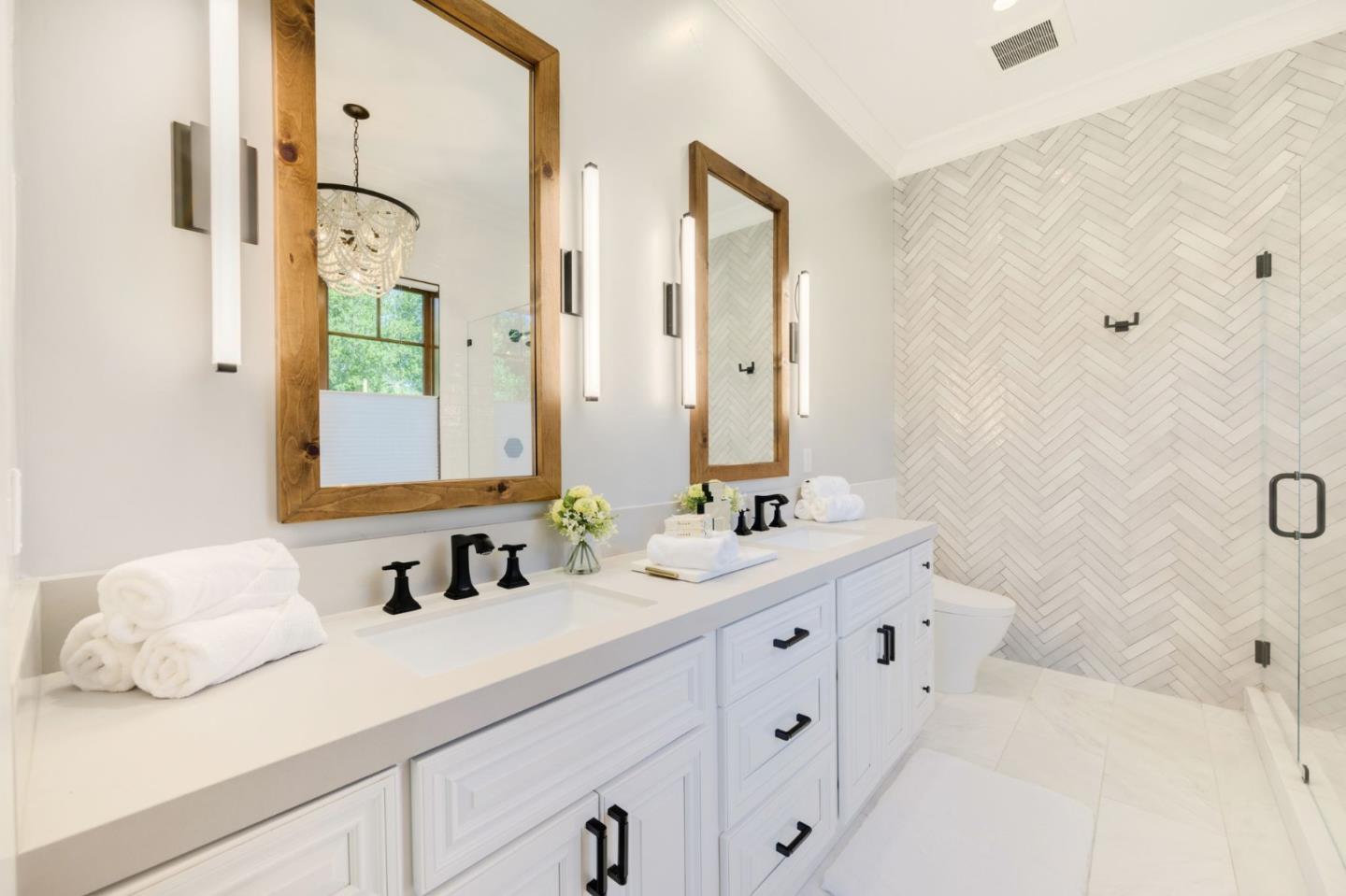 16781 Littlefield Lane