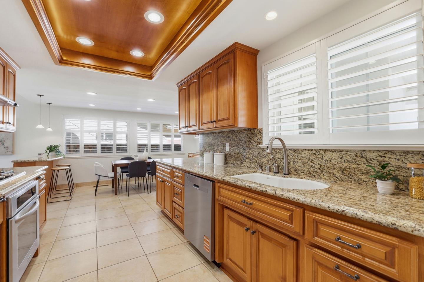 5031 Las Cruces Court