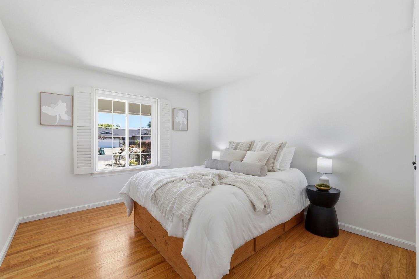 5031 Las Cruces Court