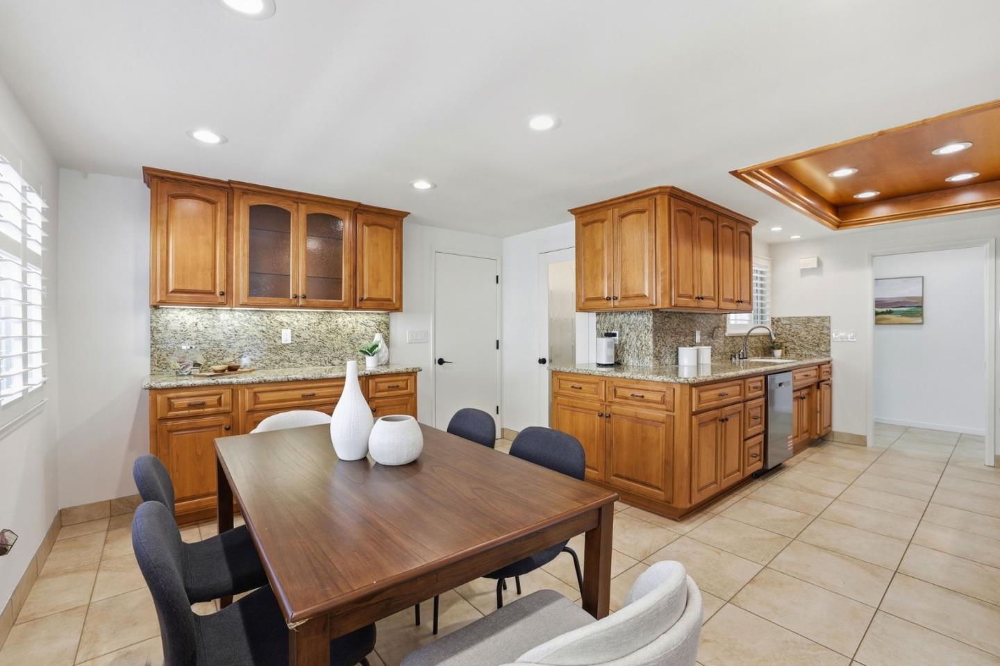 5031 Las Cruces Court