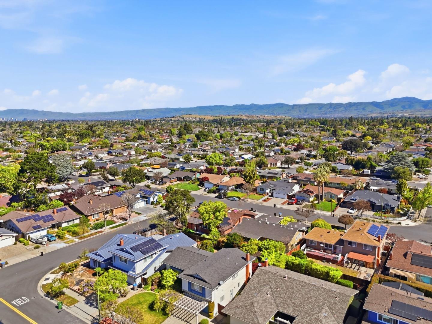 5031 Las Cruces Court