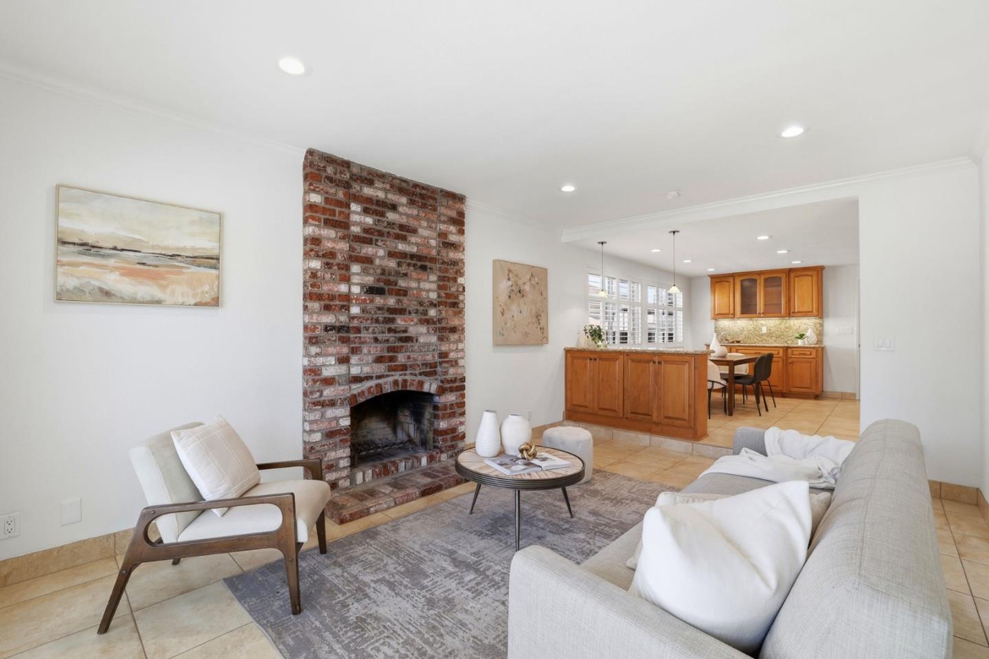 5031 Las Cruces Court