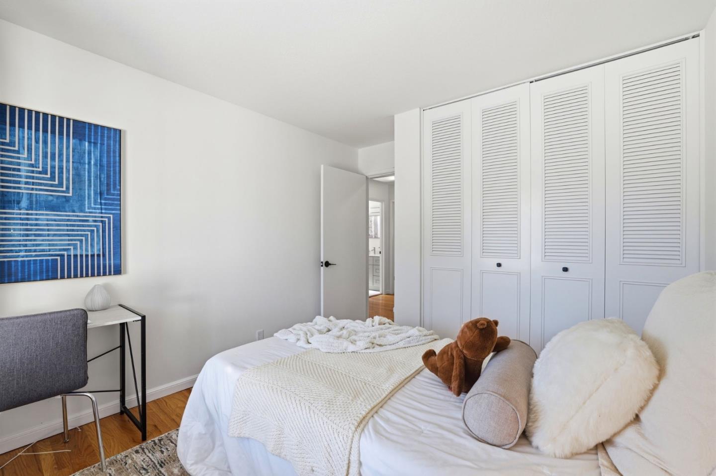 5031 Las Cruces Court