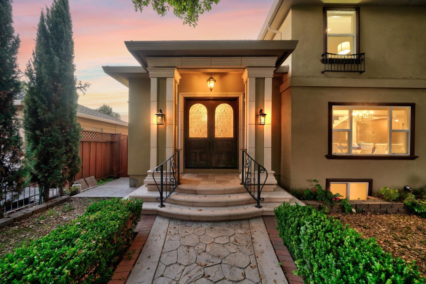 1481 West Hedding Street