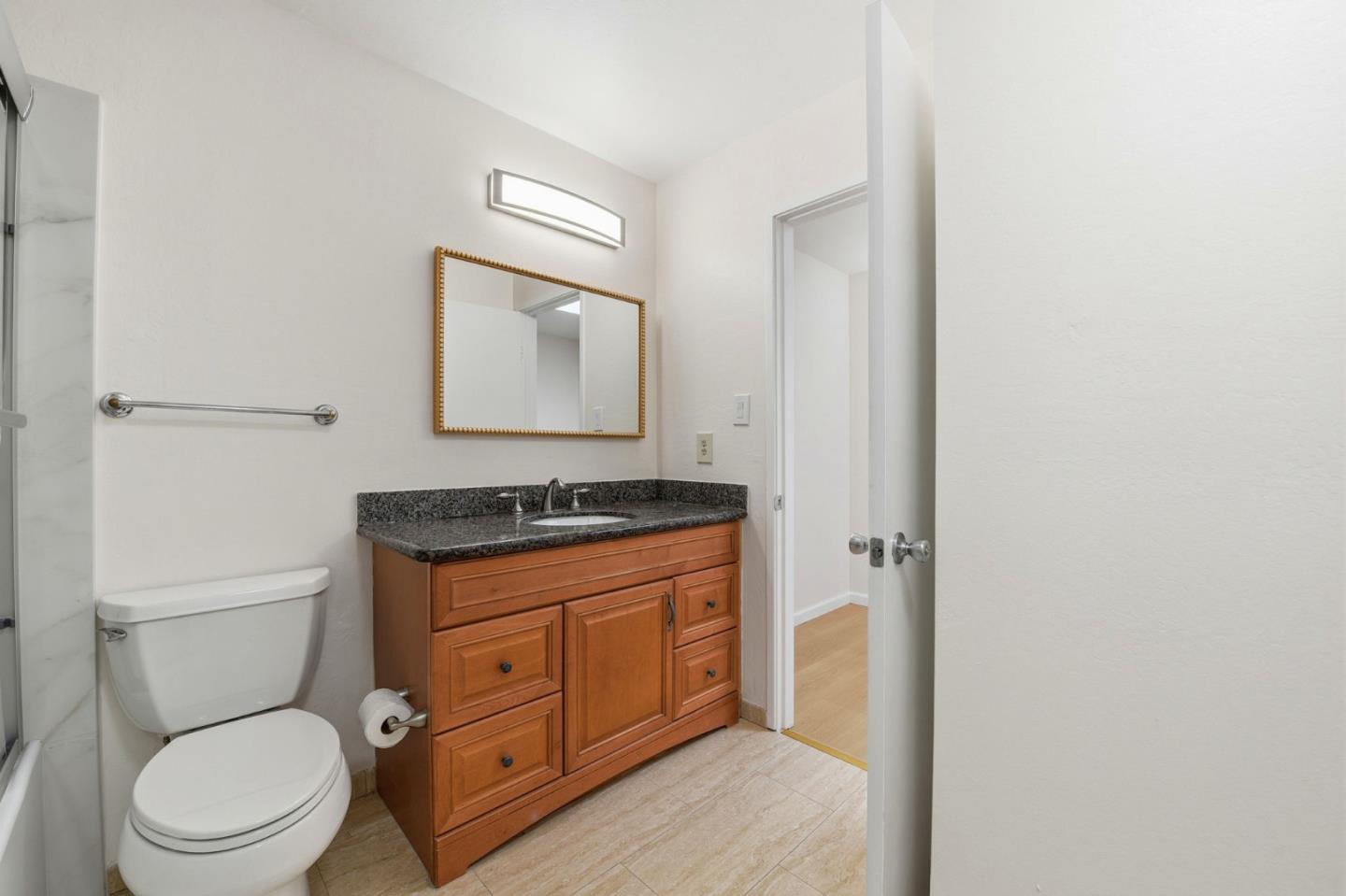 460 Auburn Way 5