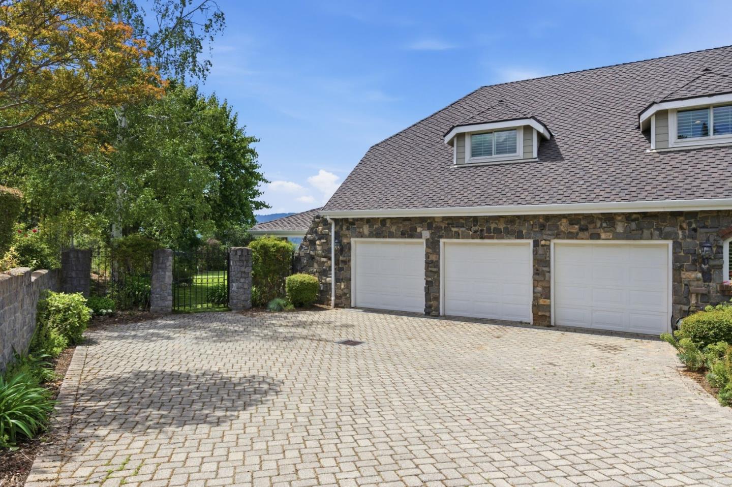 16371 Aztec Ridge Drive