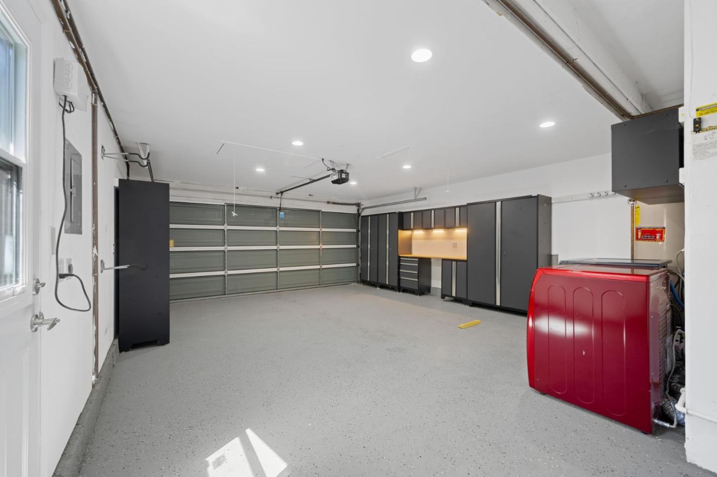 1096 Del Cambre Drive