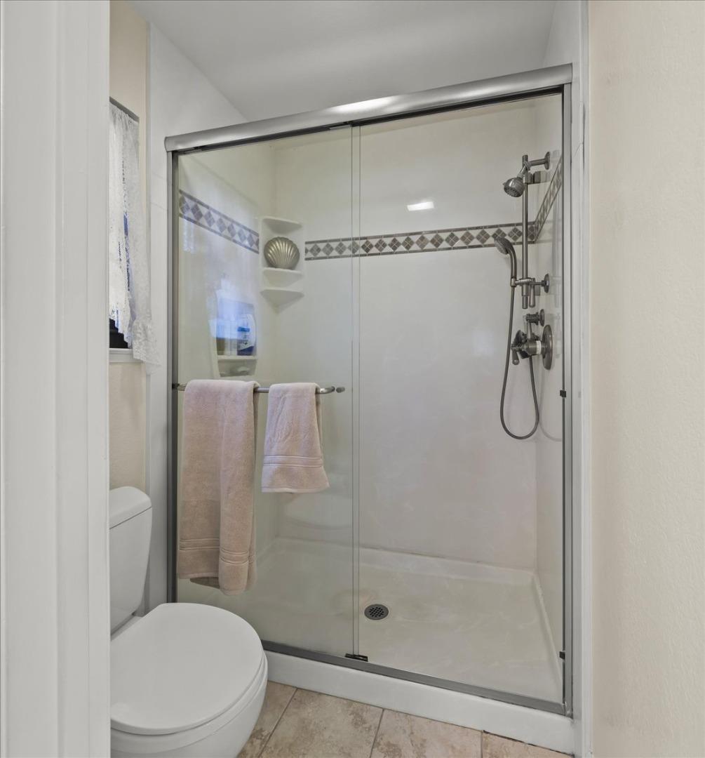 616 Brenda Lee Drive