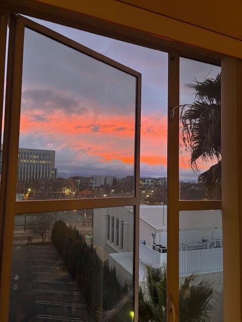 97 East Saint James Street 57