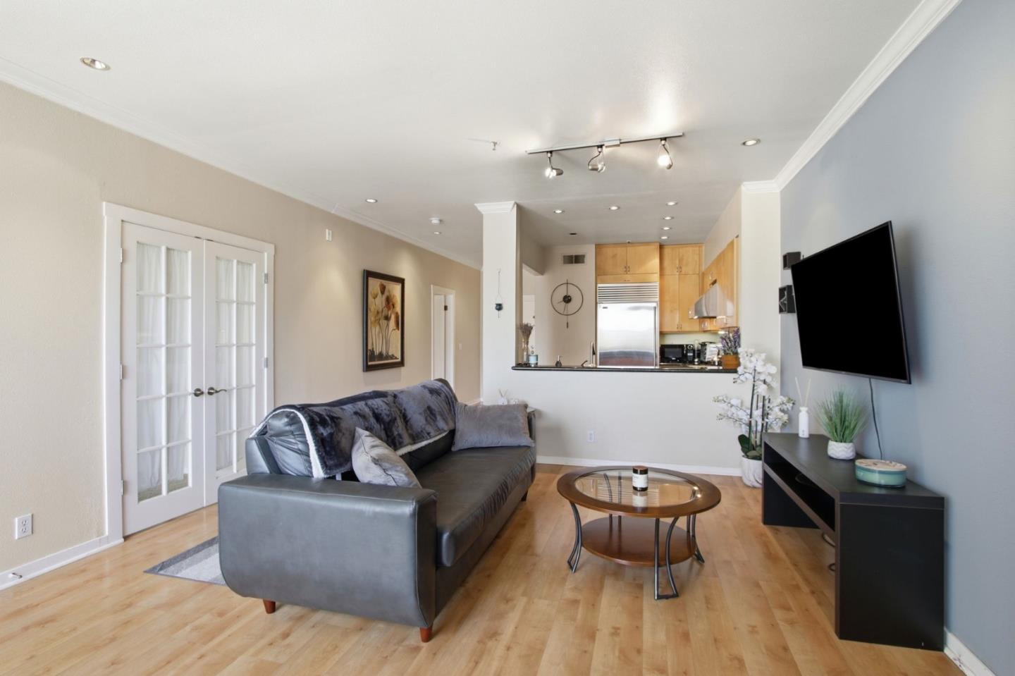 97 East Saint James Street 57