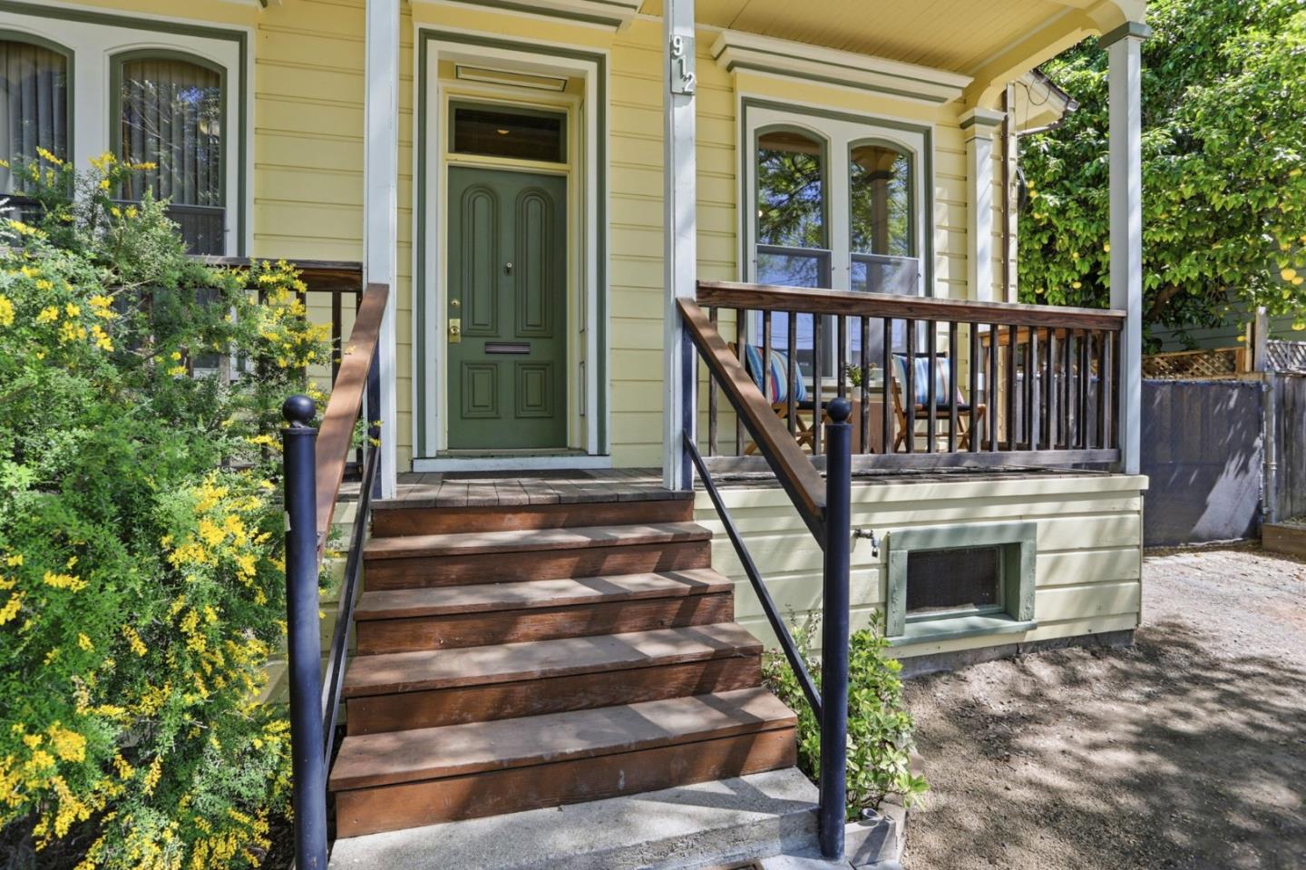 912 South 3rd Street