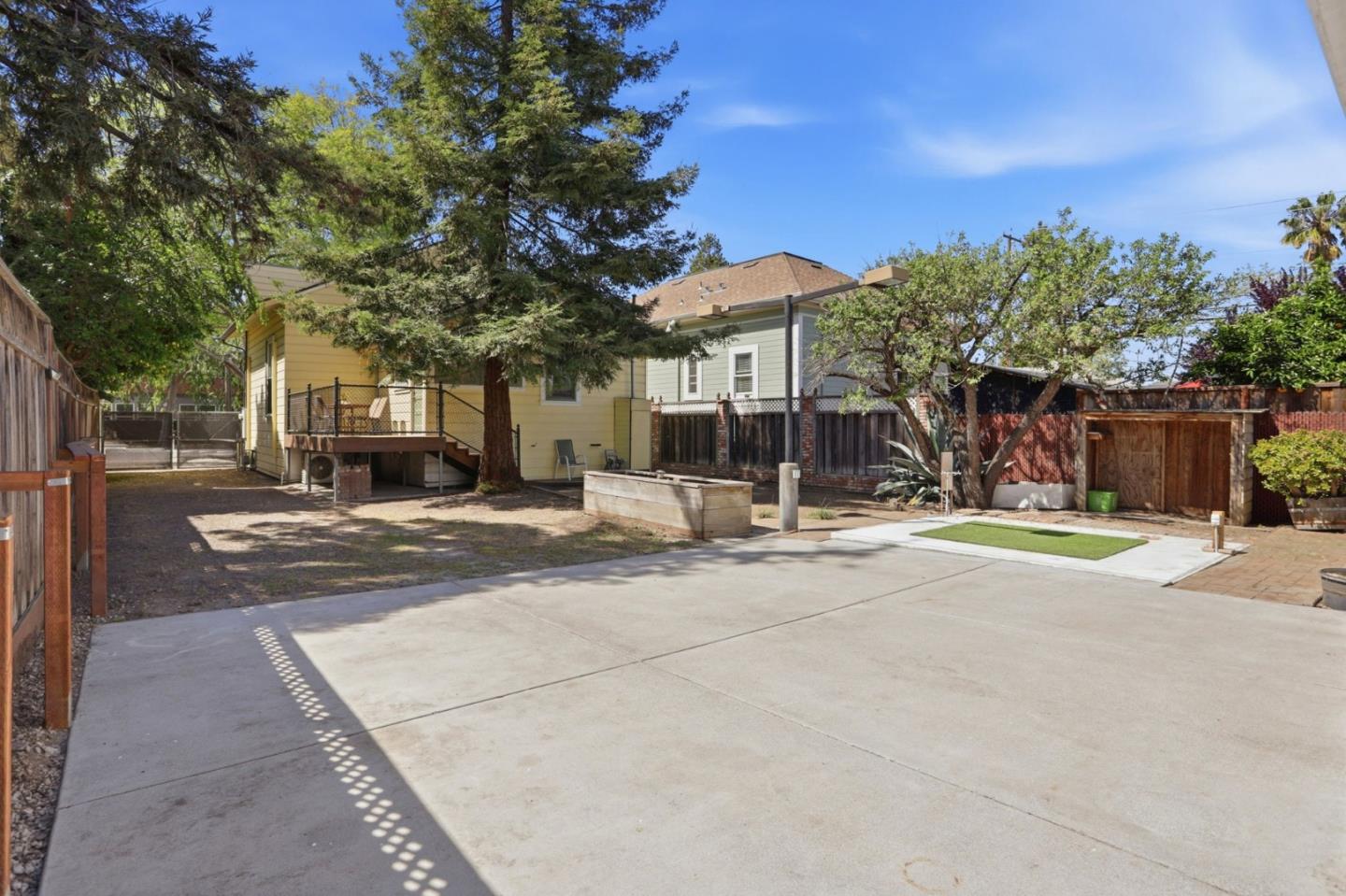 912 South 3rd Street