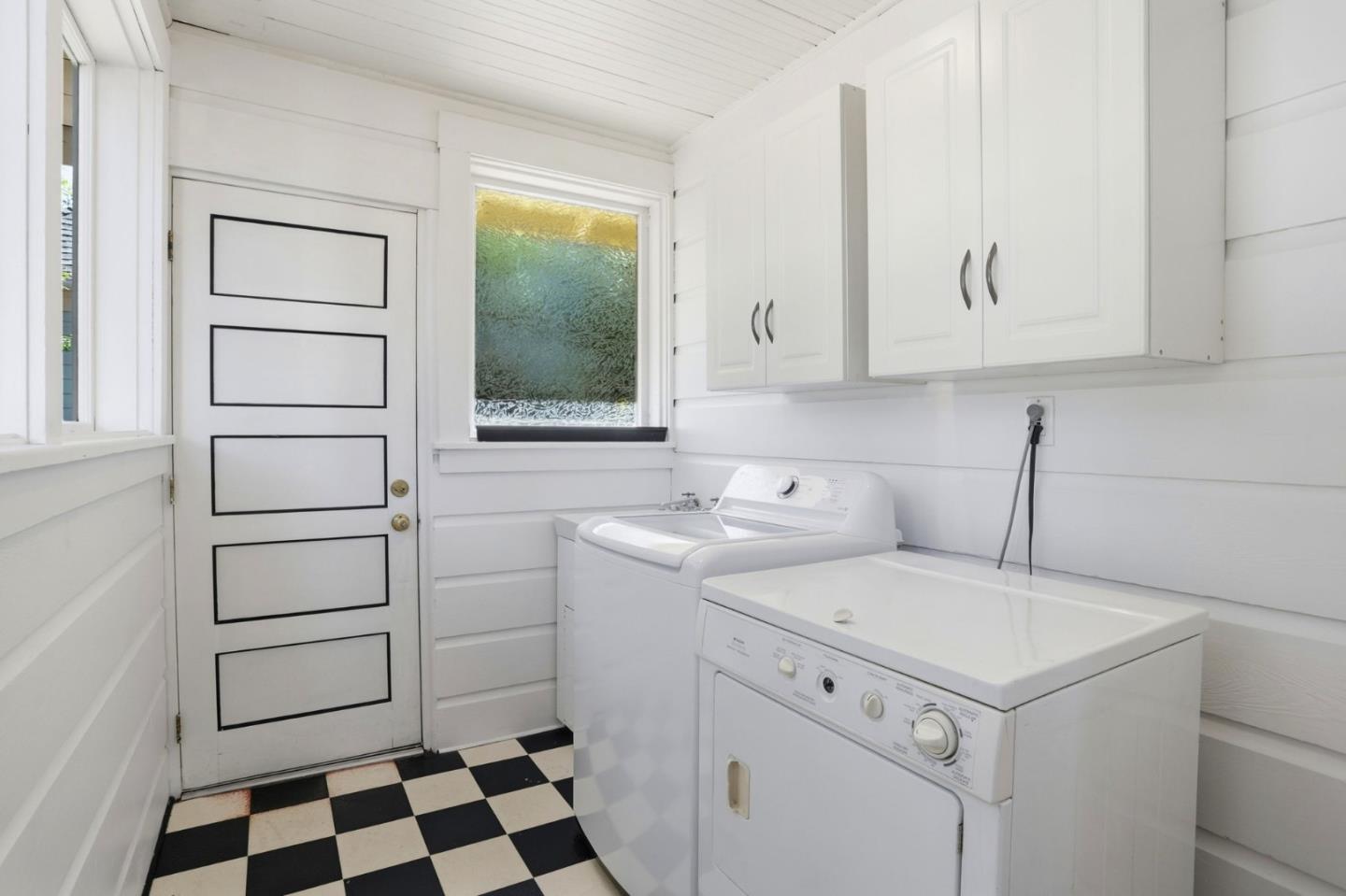 912 South 3rd Street