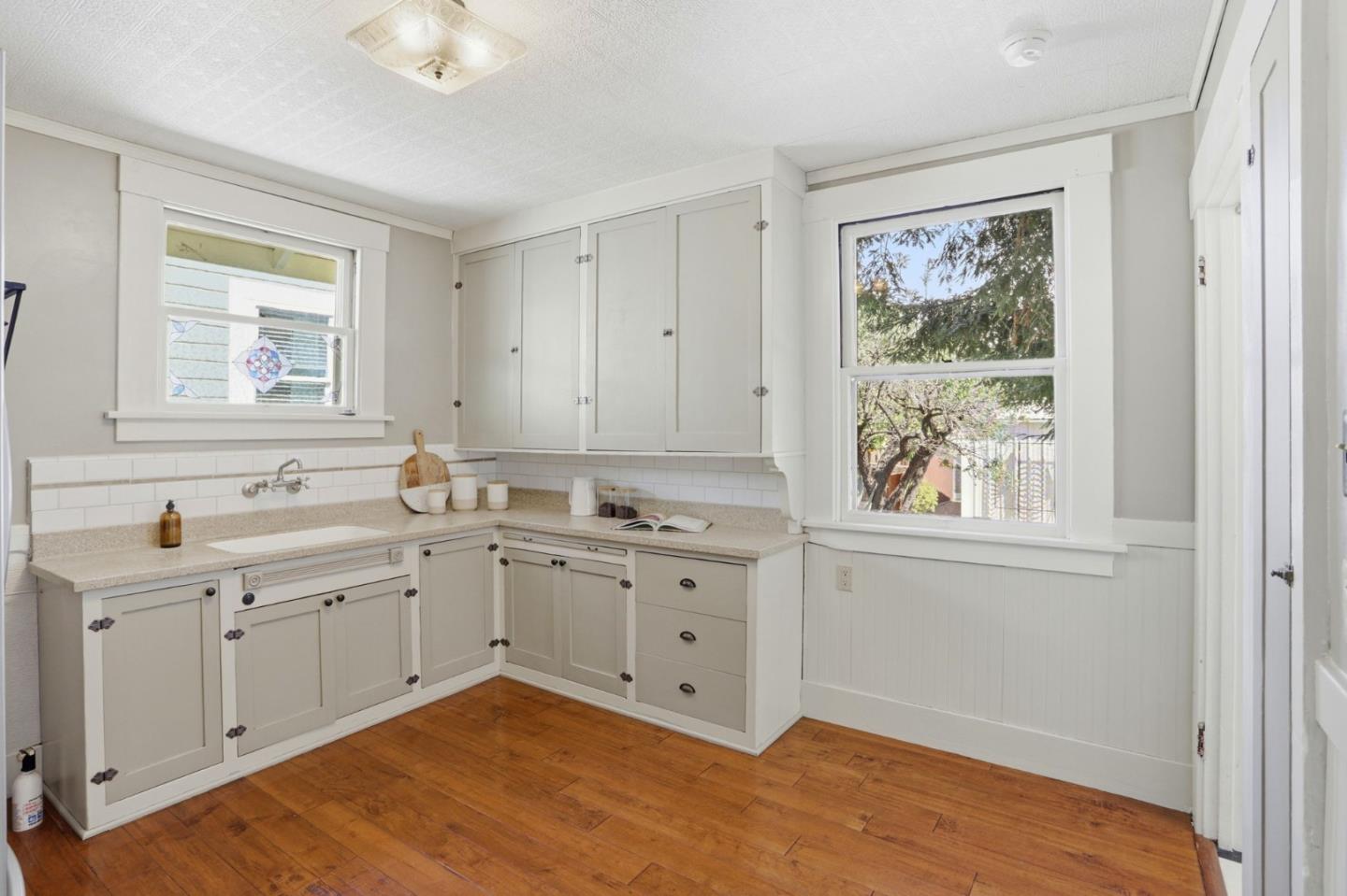 912 South 3rd Street