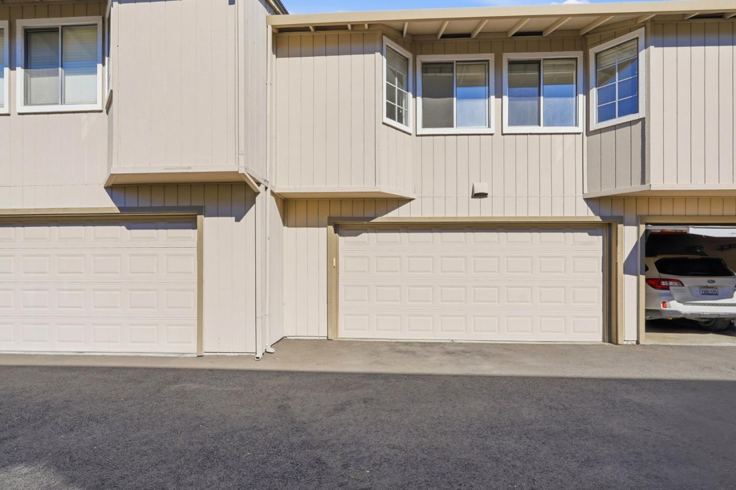 3492 Wine Barrel Way