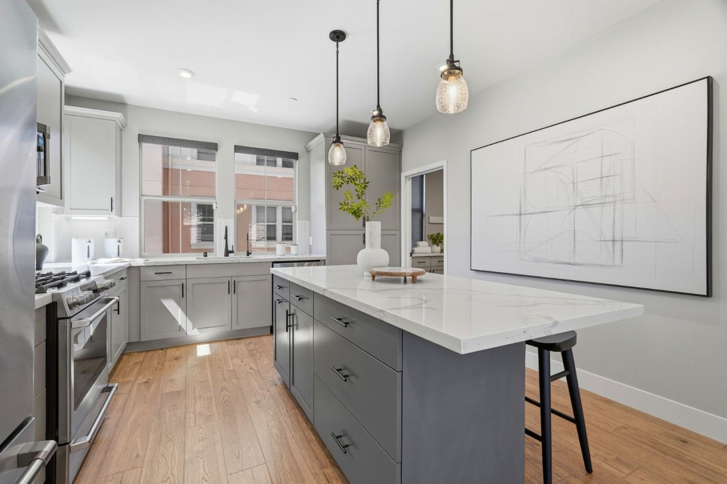 560 Saint Remi Terrace 1