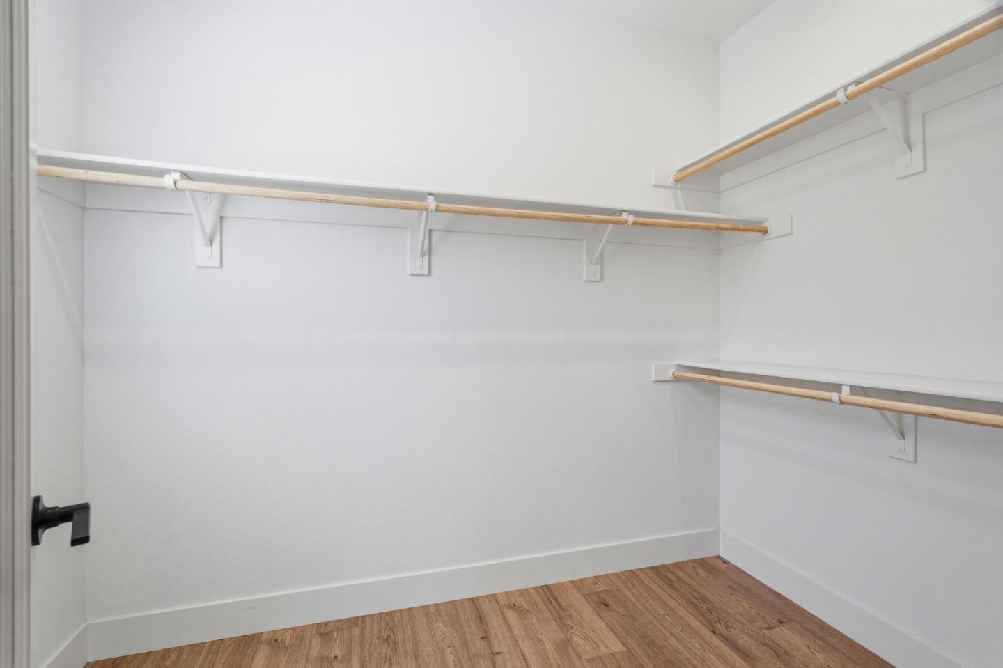 560 Saint Remi Terrace 1