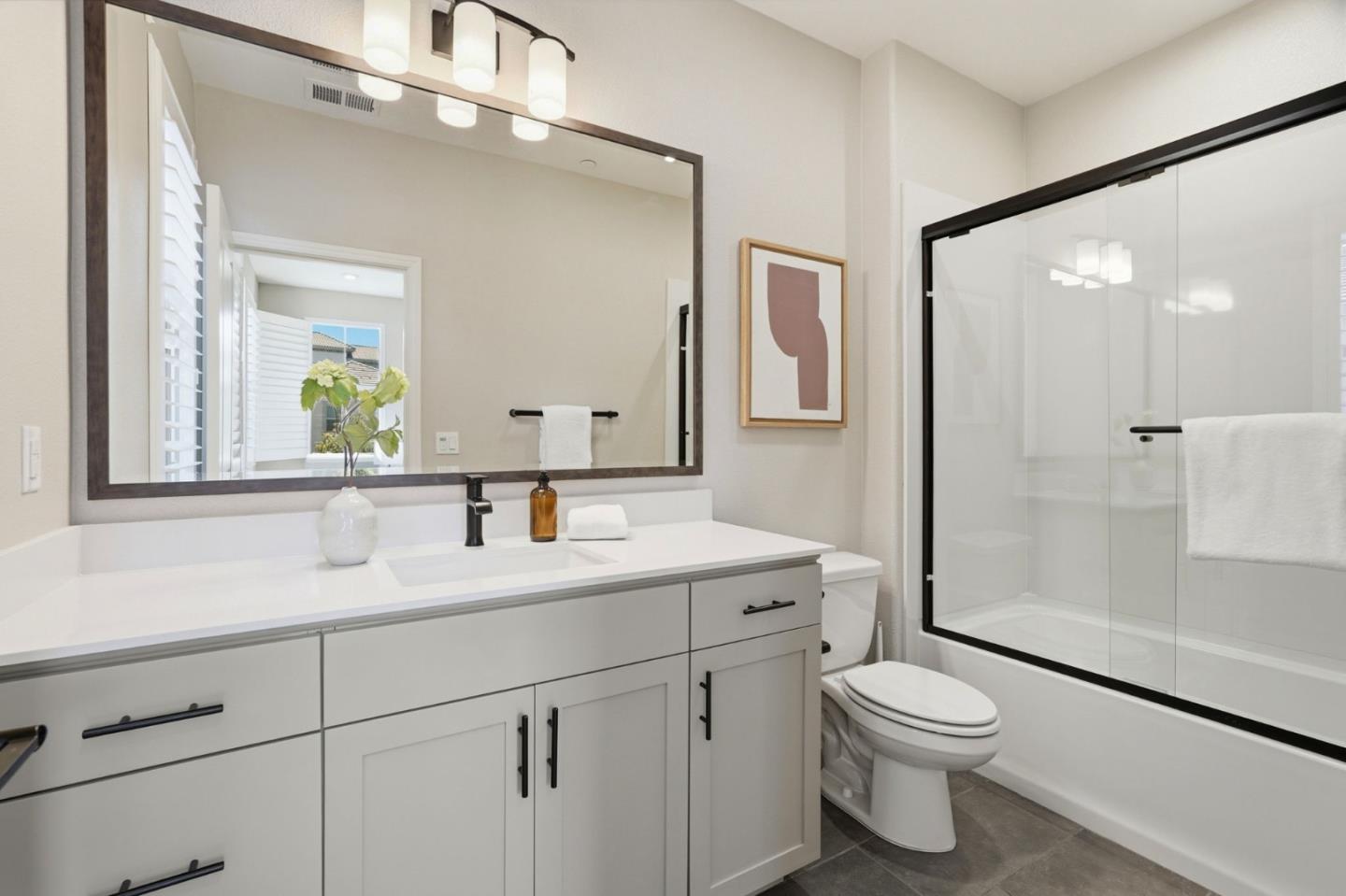 560 Saint Remi Terrace 1