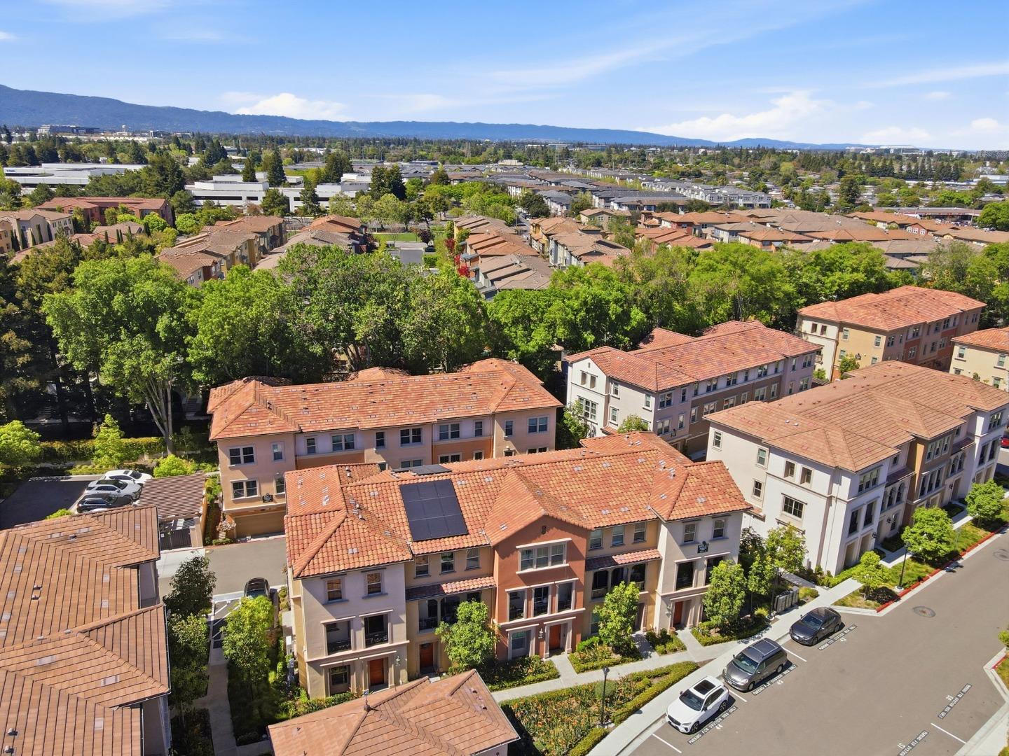 560 Saint Remi Terrace 1