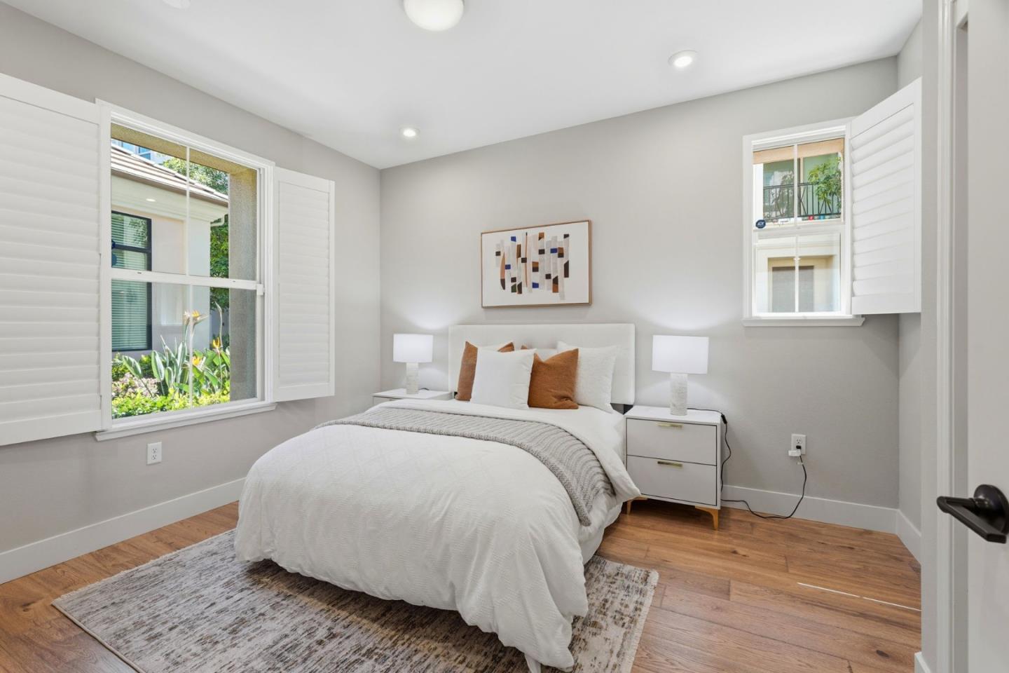 560 Saint Remi Terrace 1