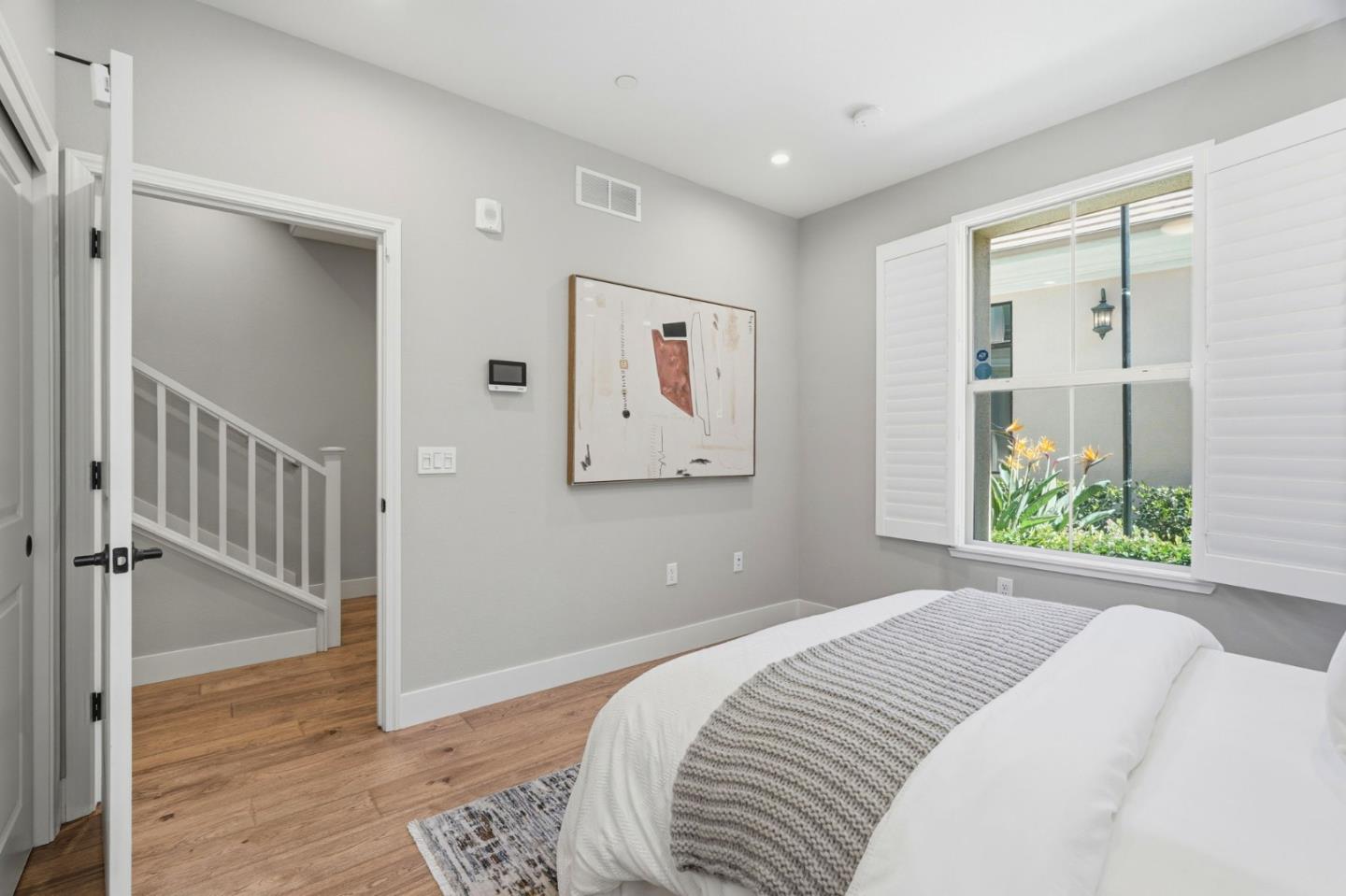 560 Saint Remi Terrace 1