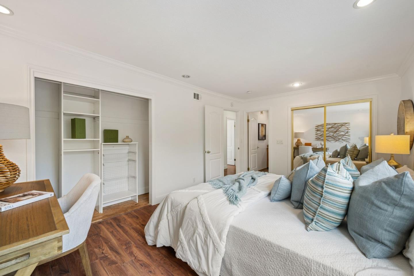 702 Royal Glen Drive