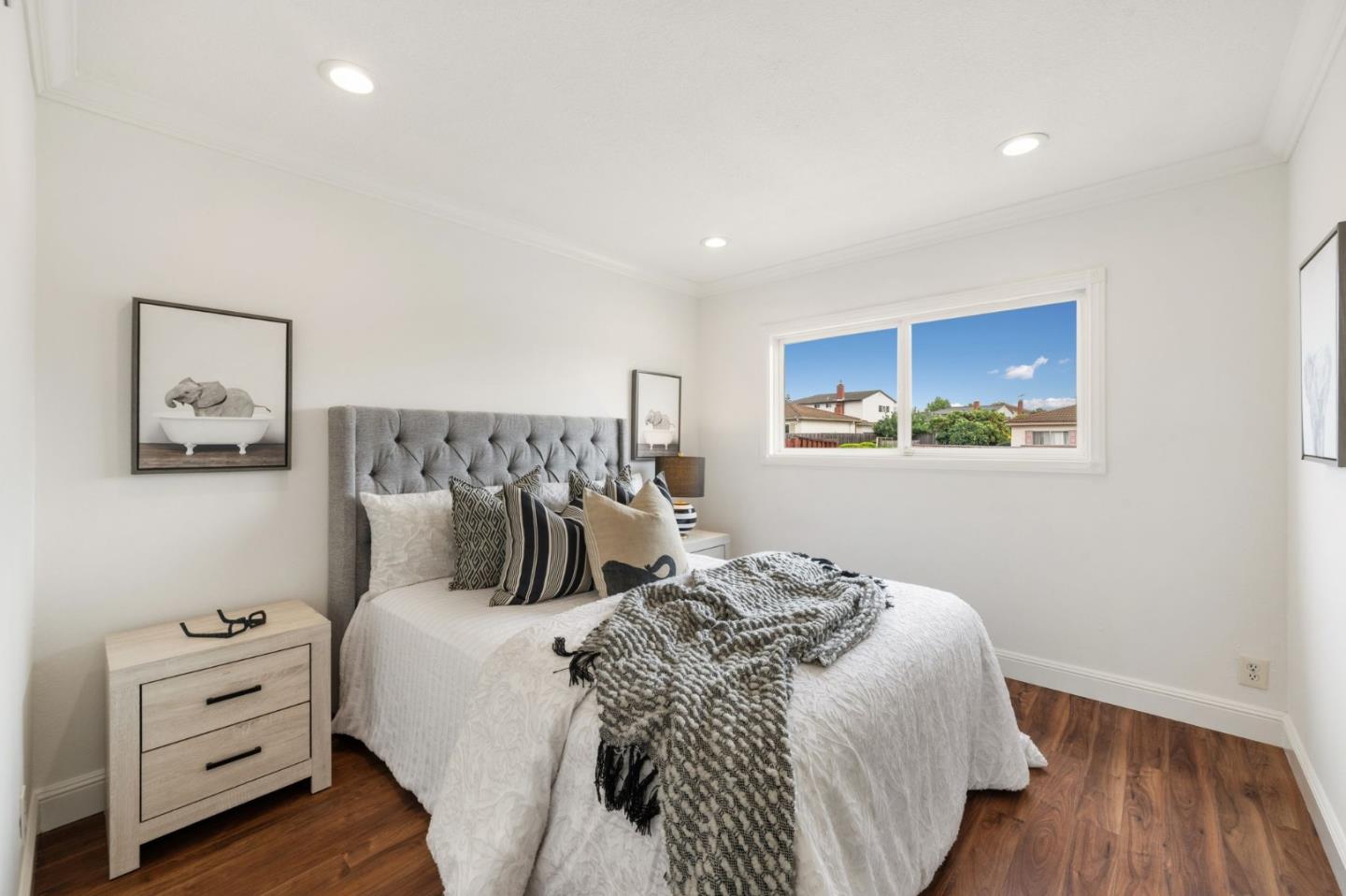 702 Royal Glen Drive