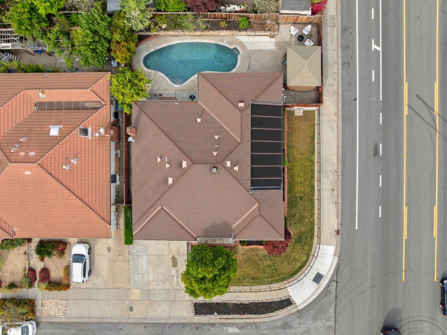 702 Royal Glen Drive