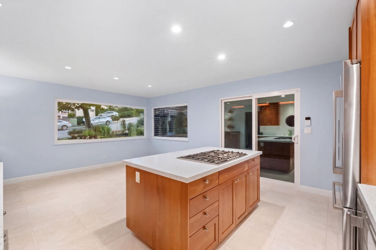 3615 Country Club Drive
