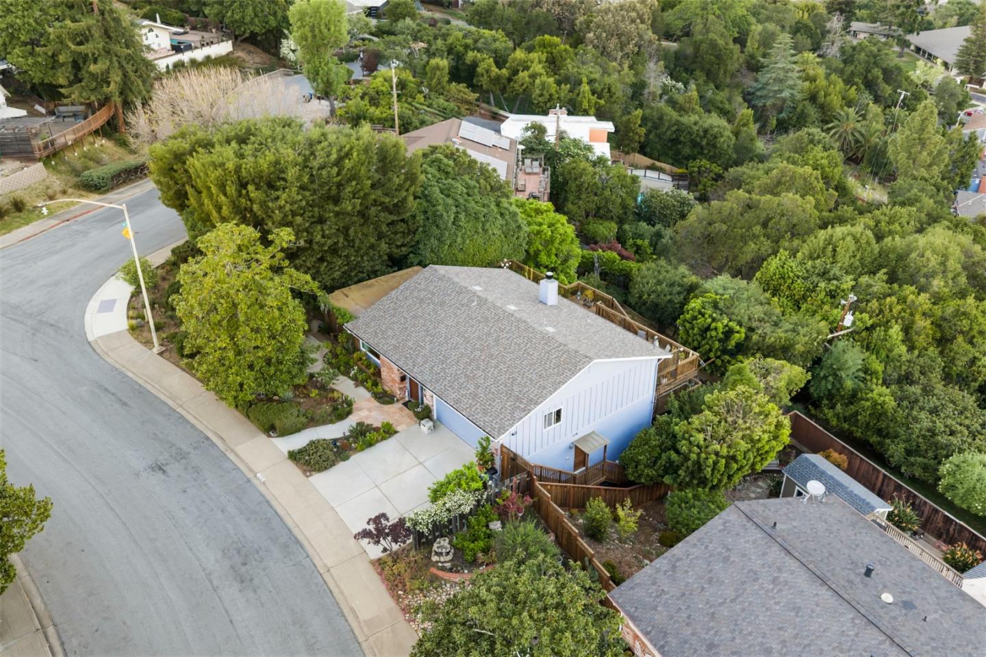 3615 Country Club Drive