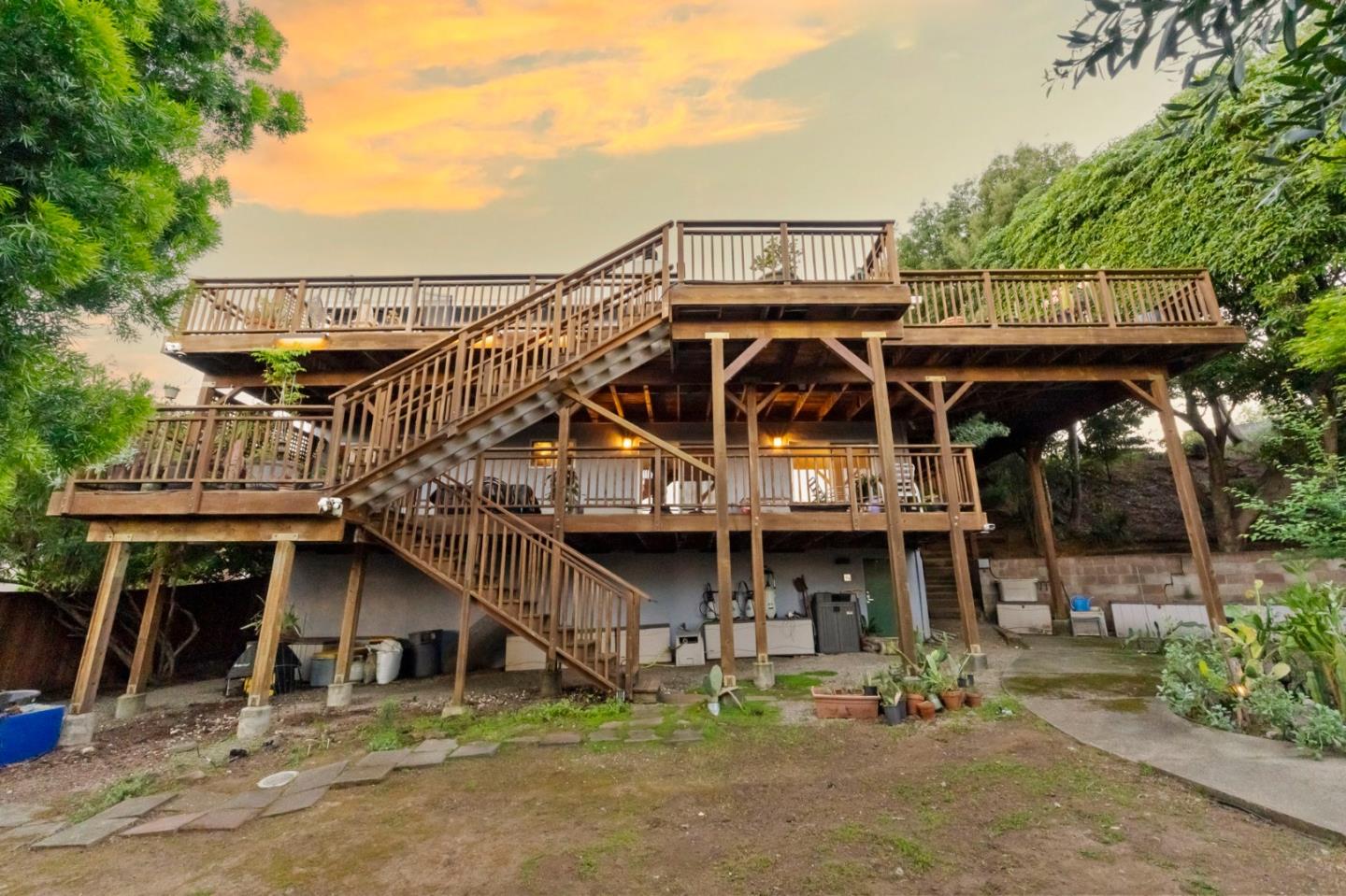 3615 Country Club Drive