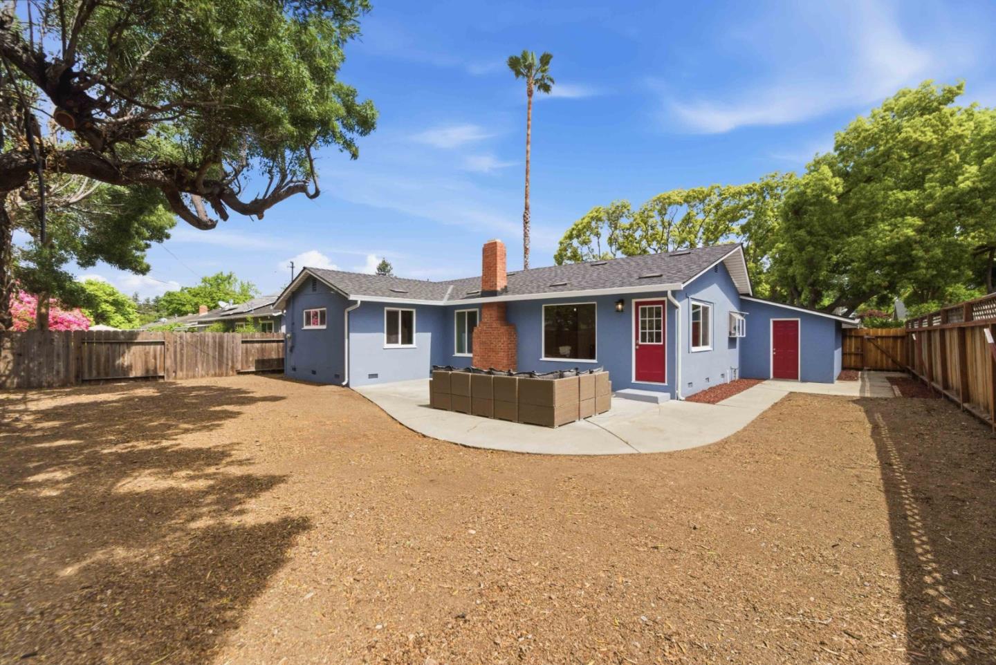 381 Manchester Avenue