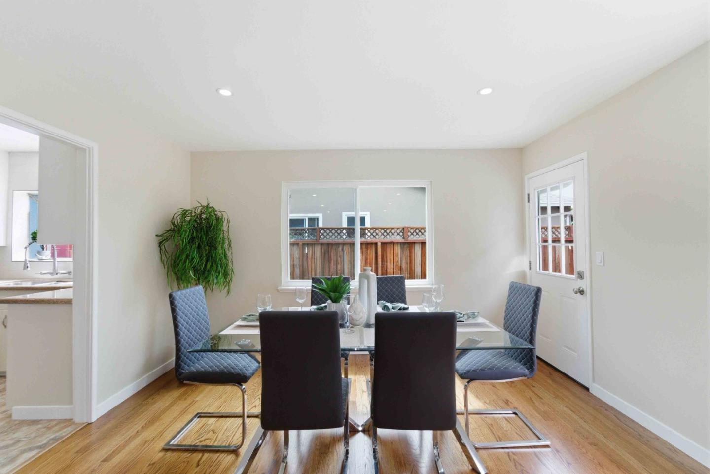 381 Manchester Avenue