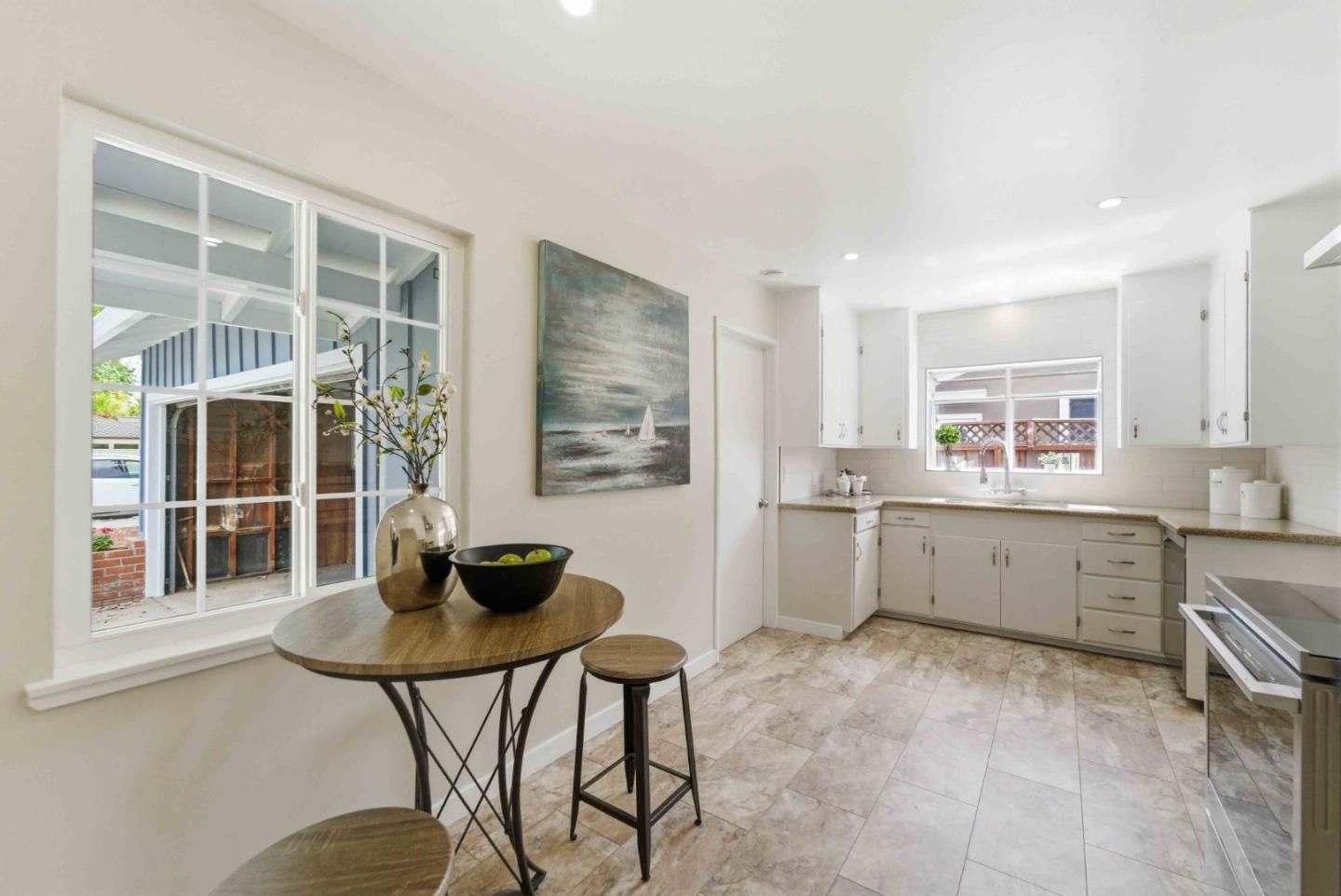 381 Manchester Avenue