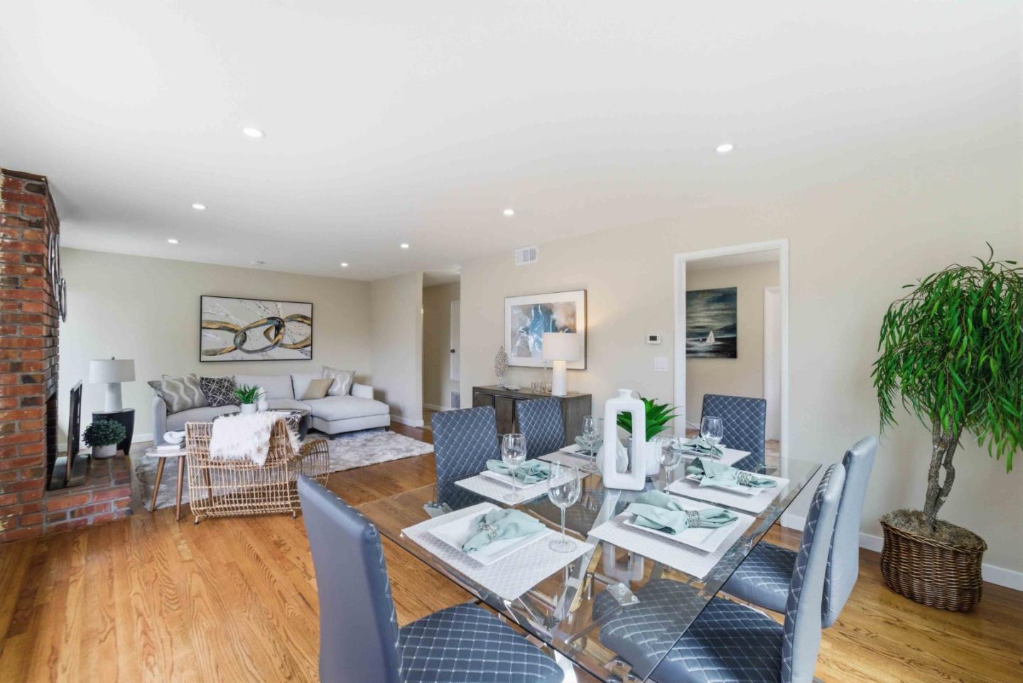 381 Manchester Avenue