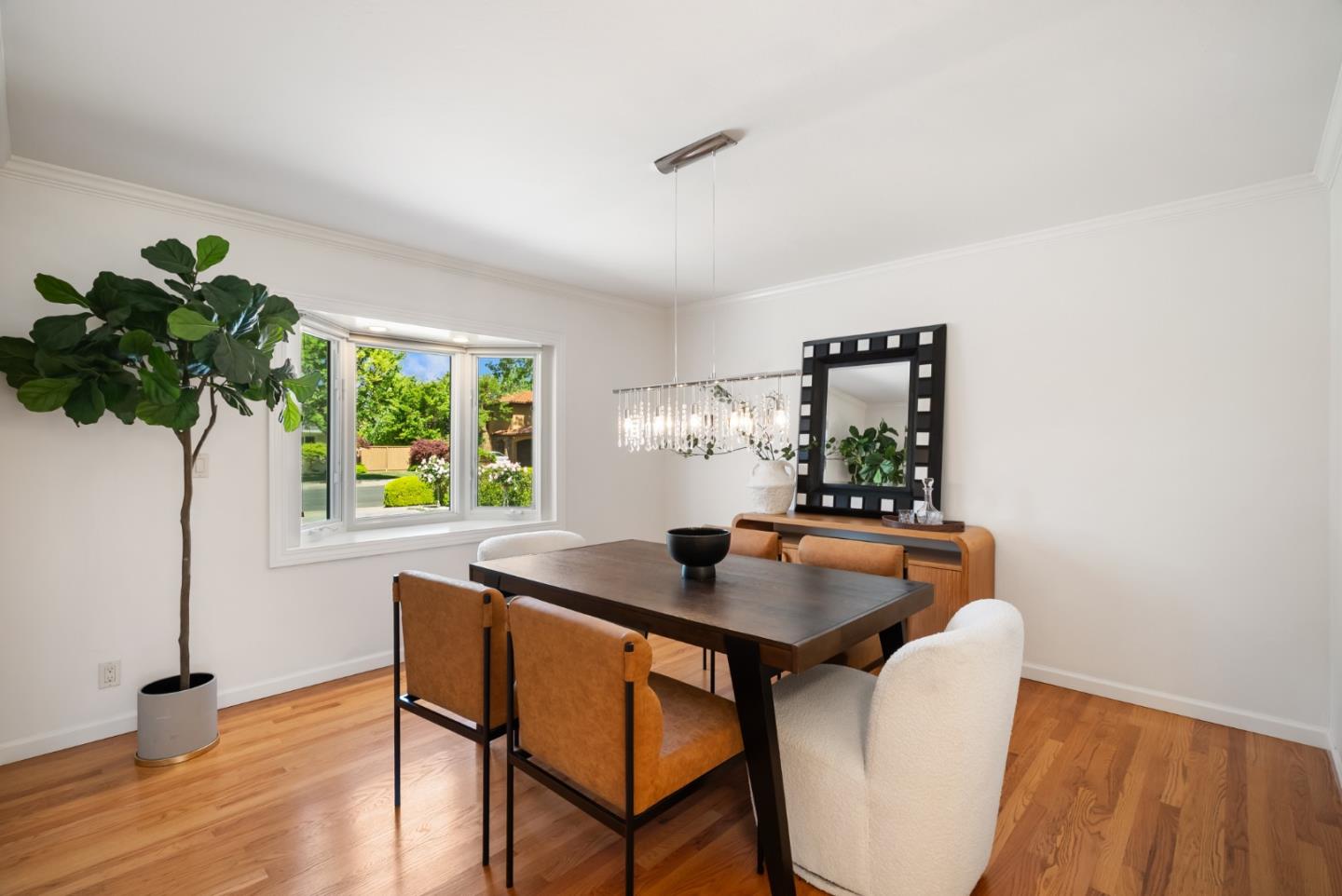 1602 Sheffield Avenue