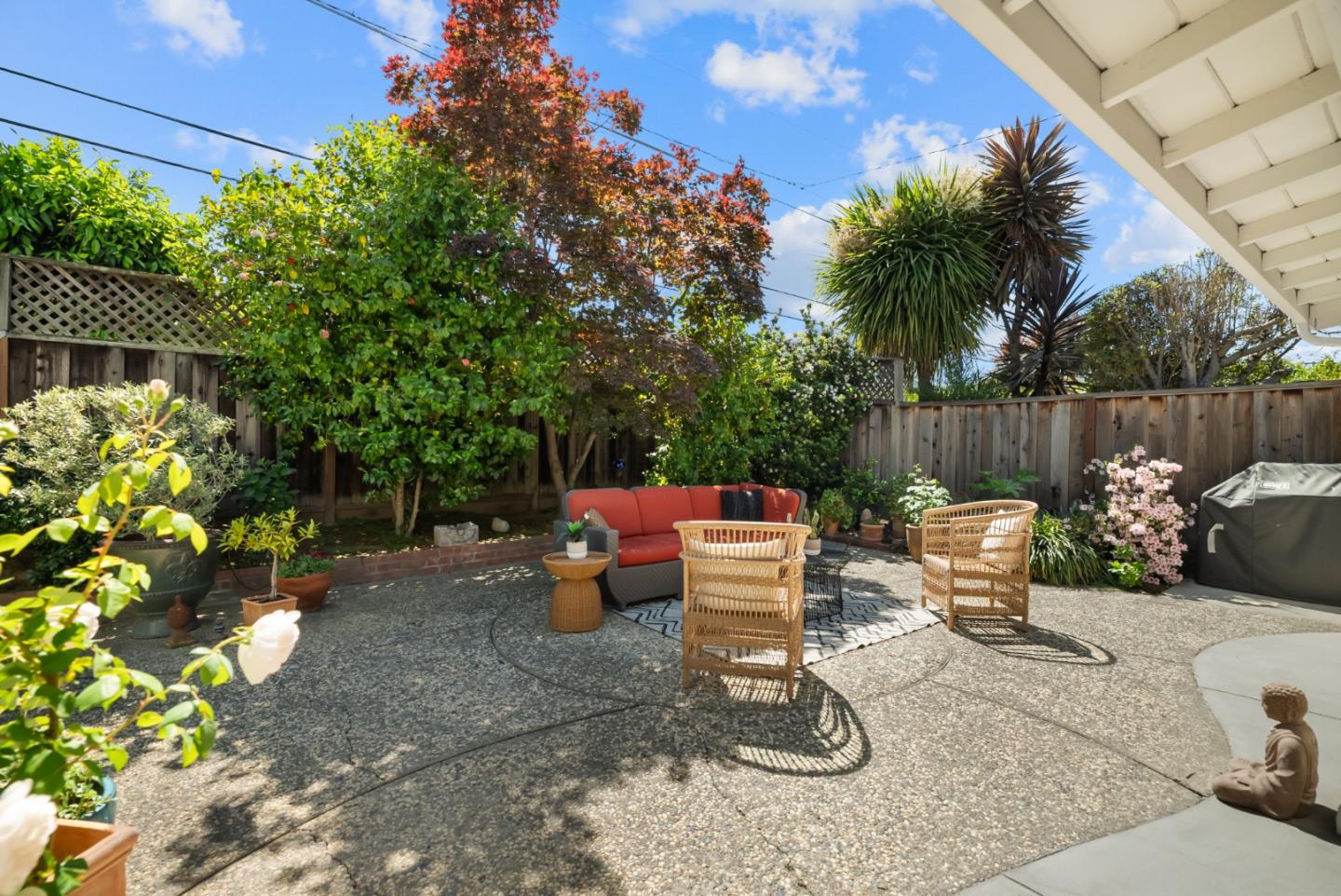 1602 Sheffield Avenue