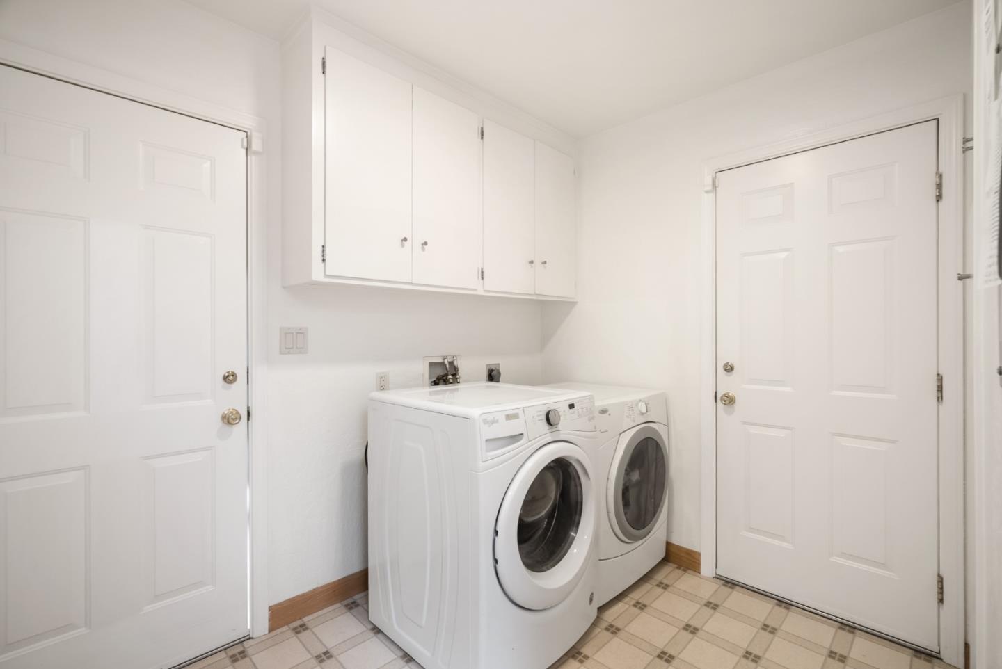 1602 Sheffield Avenue