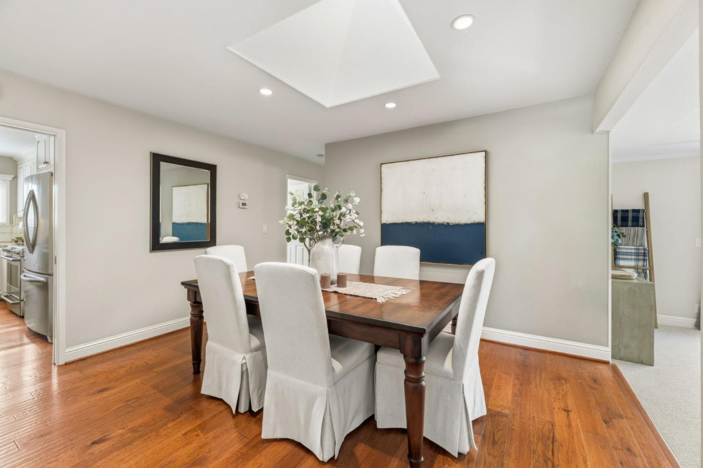 711 Chatsworth Place