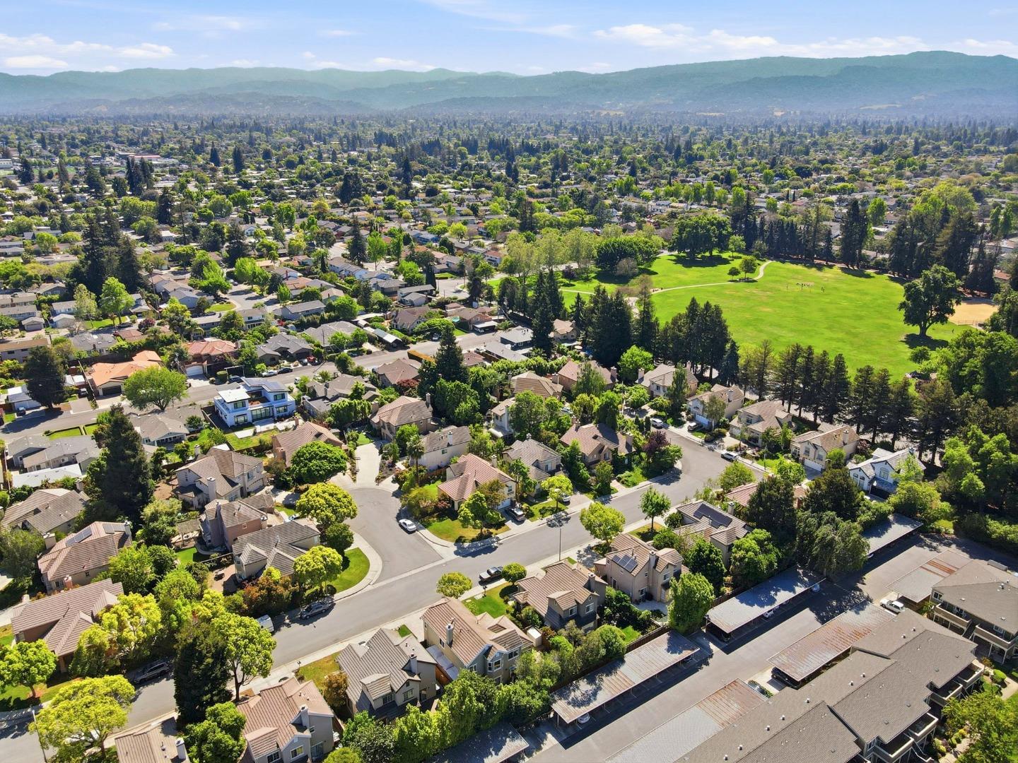 569 Cherrywood Drive