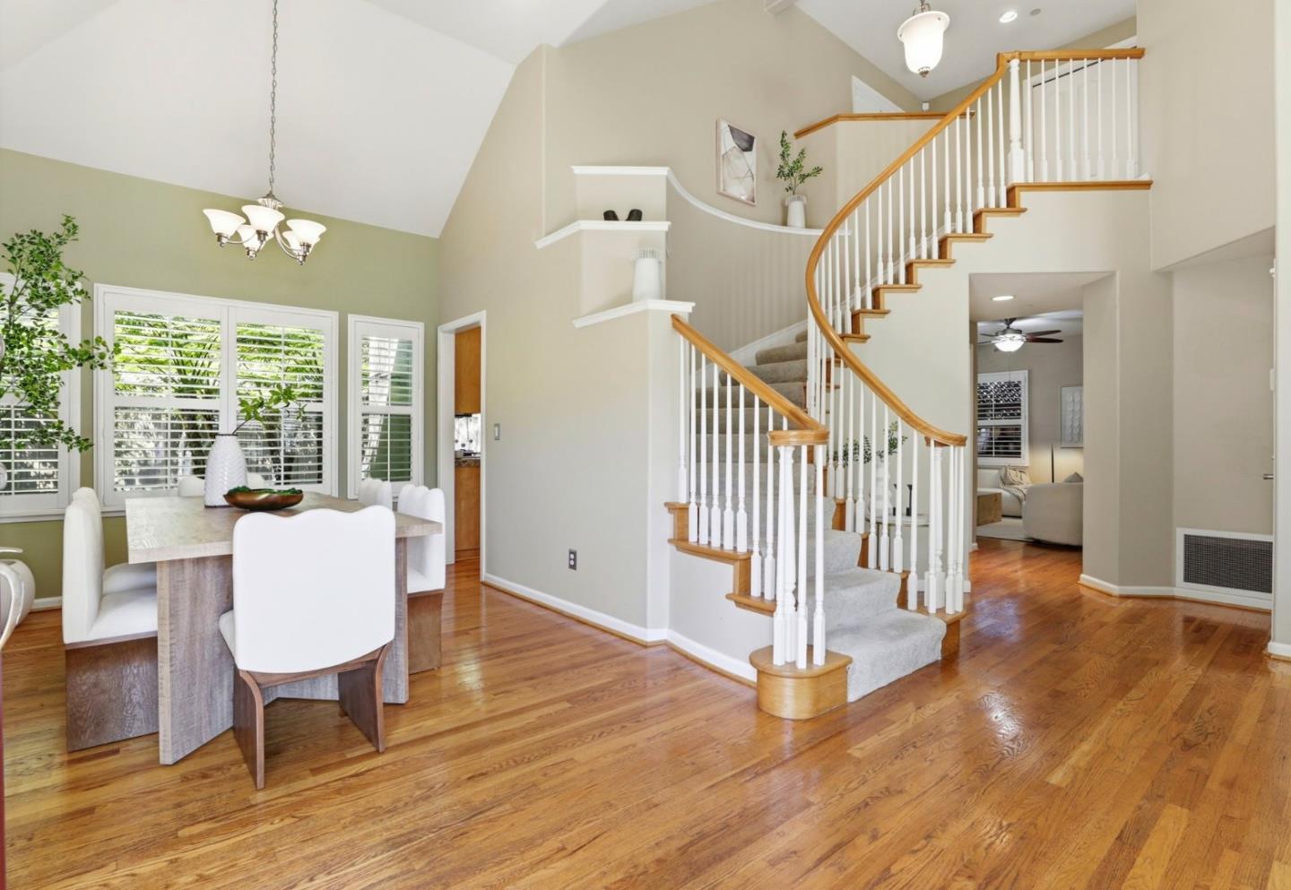 569 Cherrywood Drive