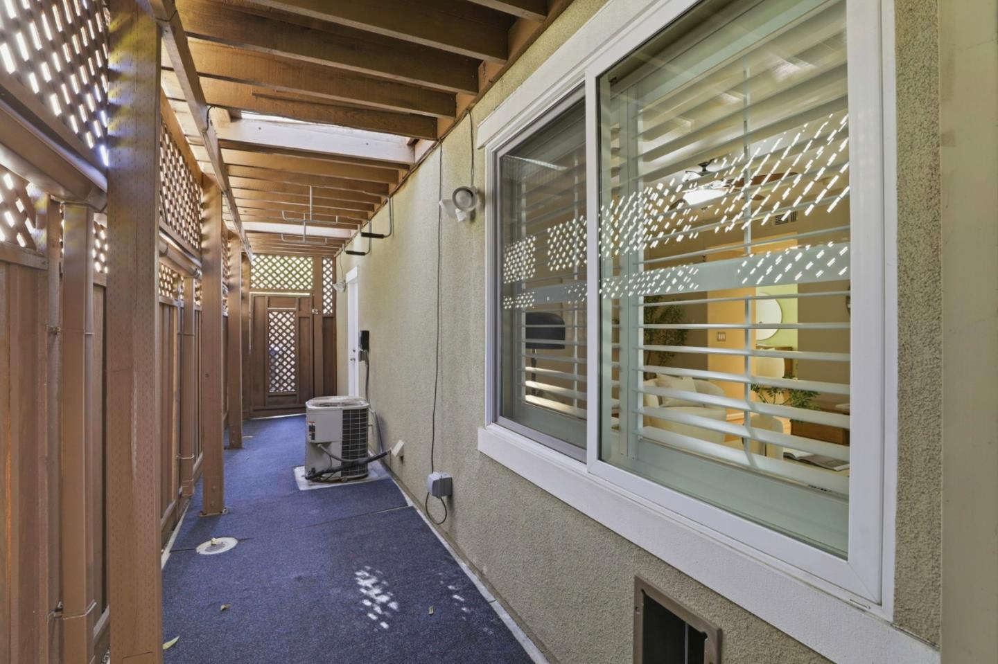 569 Cherrywood Drive