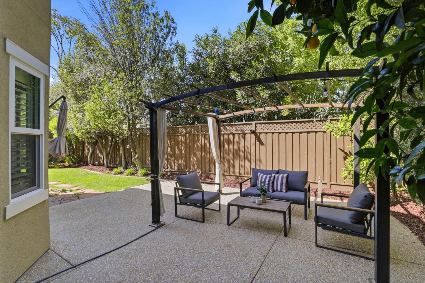 569 Cherrywood Drive