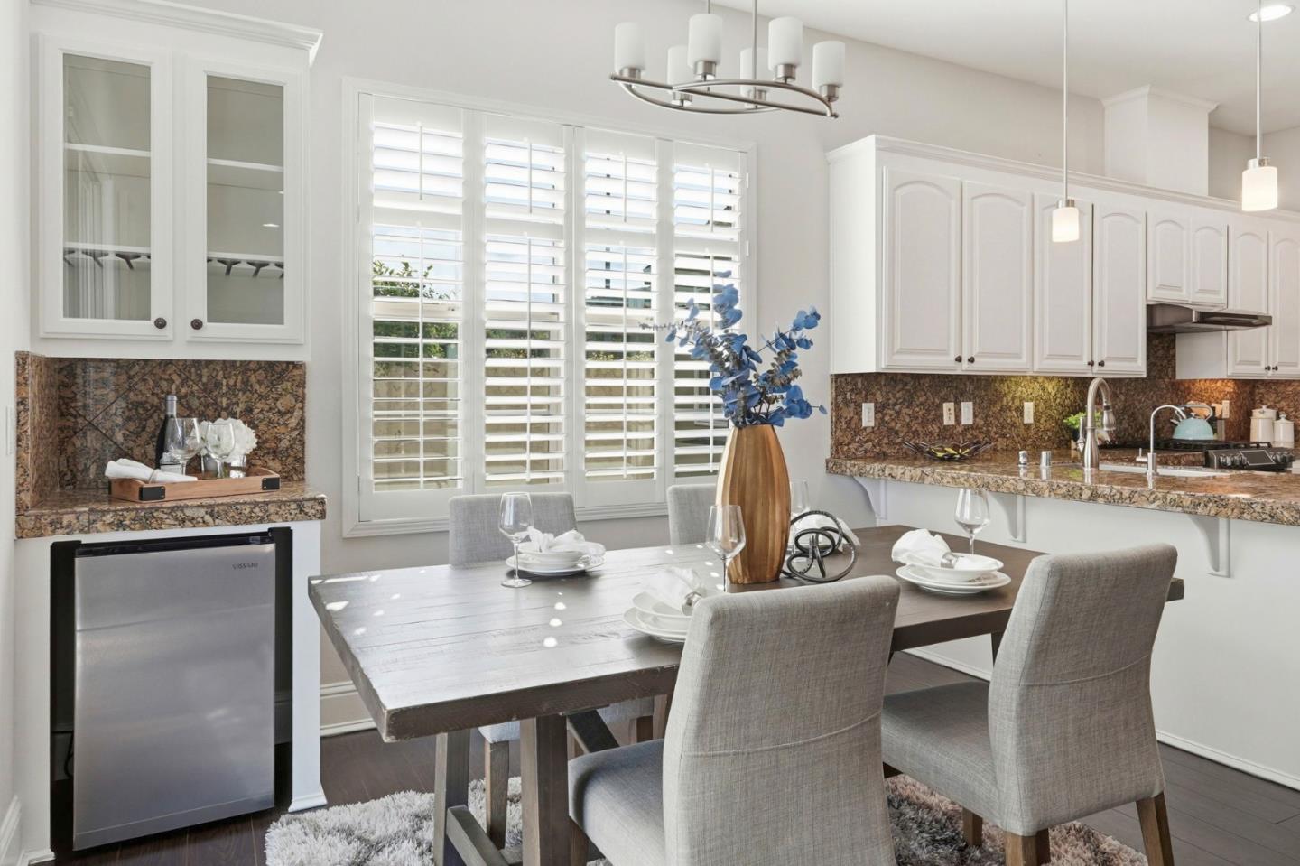 15425 La Rocca Place