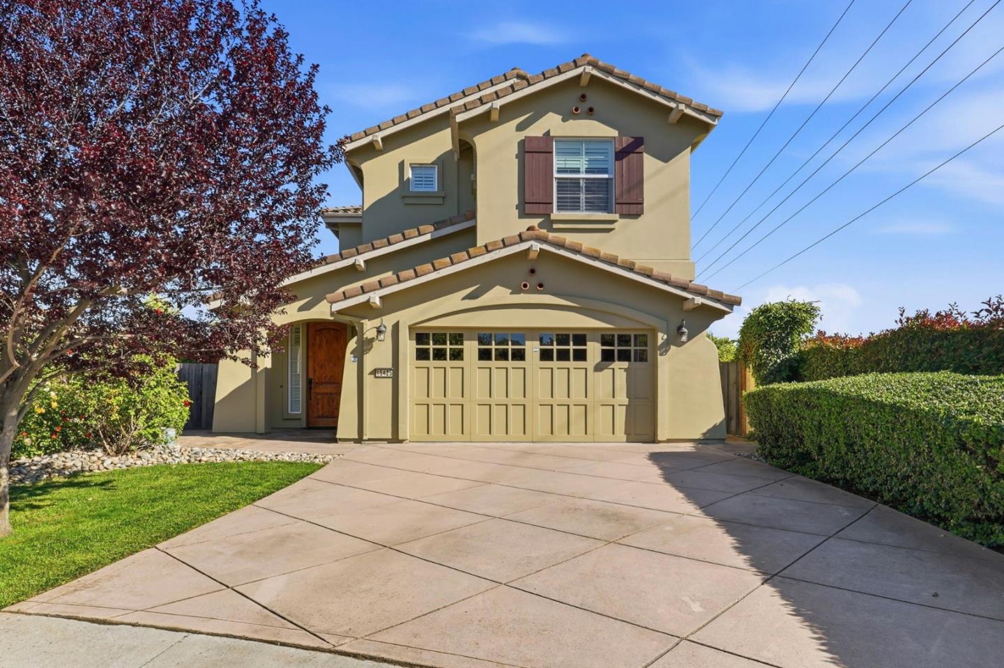 15425 La Rocca Place