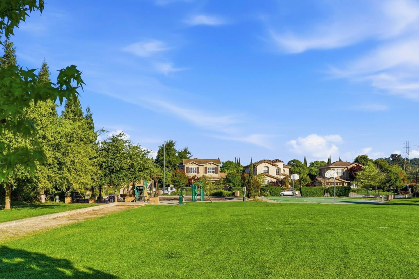 15425 La Rocca Place