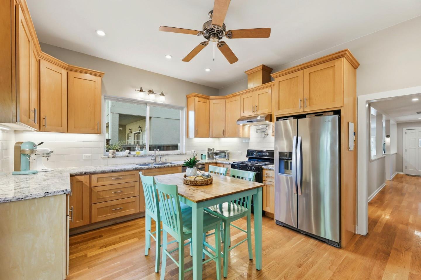 1274 Magnolia Avenue